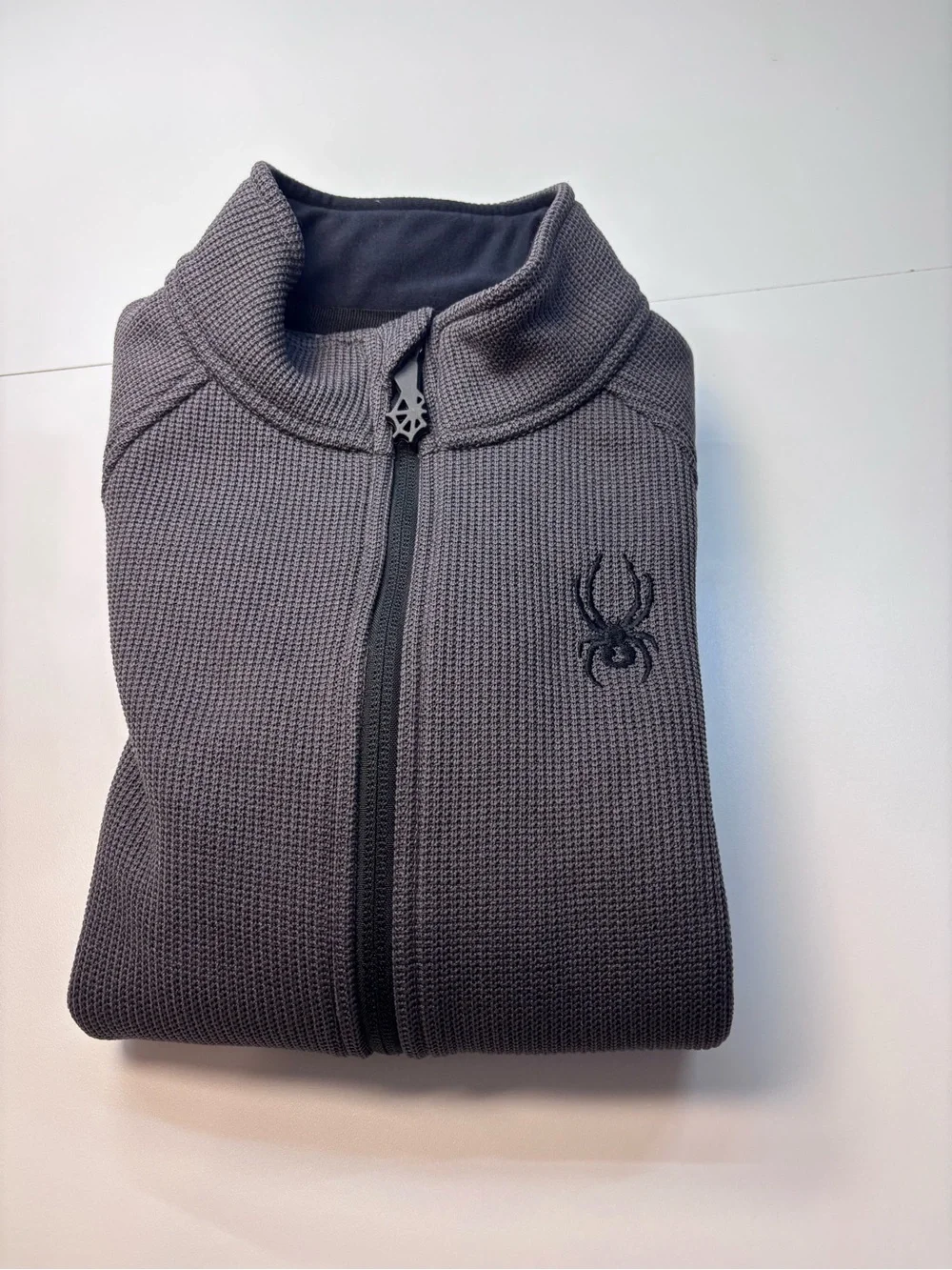 Spyder Gray and Black Full-Zip Knit Jacket Fleece Lined Boys Size M EUC